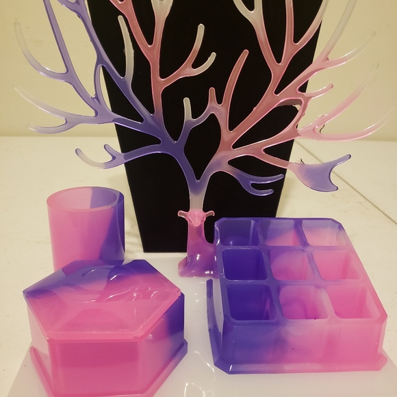 Custom Jewelry Box Set - Picture 3 of 3